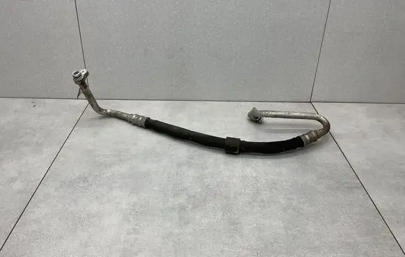 Audi Q3 8U Air conditioning (A/C) pipe/hose 8U0816721L