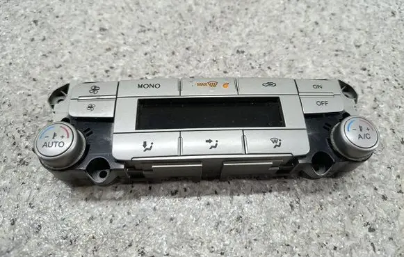 Ford Mondeo MK IV Climate control/heater control trim 7S7T18C612AF