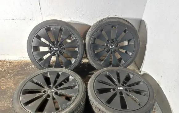 KIA Optima R18 alloy rim 529102T510