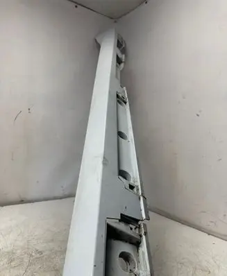 Lexus ES 250 - 300 - 330 Sill