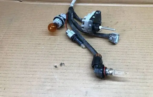Suzuki Vitara (LY) Headlight level adjustment motor