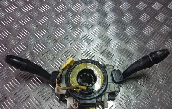 Hyundai Sonata Wiper turn signal indicator stalk/switch 9340038501 M16