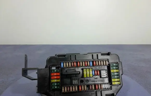 BMW X5M F85 Fuse box set 9316568