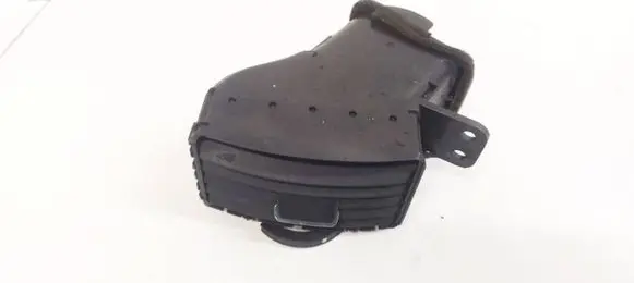 Toyota Corolla Verso AR10 Dash center air vent grill 5566064010 55660-64010