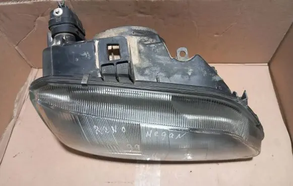 Renault Megane I Headlight level height control switch