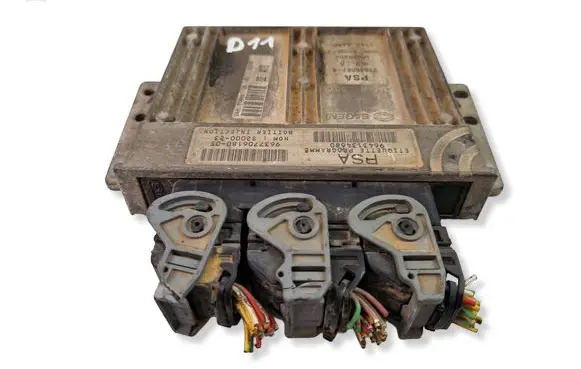 Peugeot 207 Engine control unit/module 9643134680 9637706180