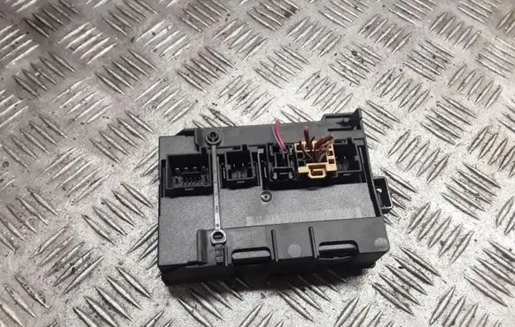 Volkswagen Golf V Comfort/convenience module 1K0959433AK 1K1971262J Y020723810