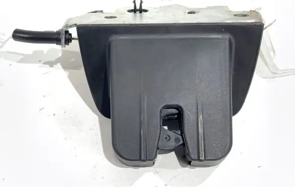 Audi A4 S4 B9 Tailgate exterior lock 4M0827506B