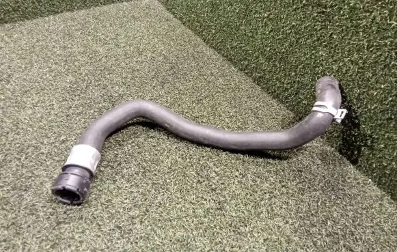 Renault Master III Engine coolant pipe/hose