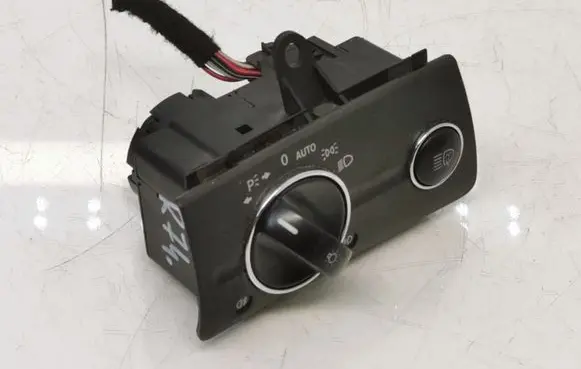 Mercedes-Benz E W211 Light switch 2115450104 04056000