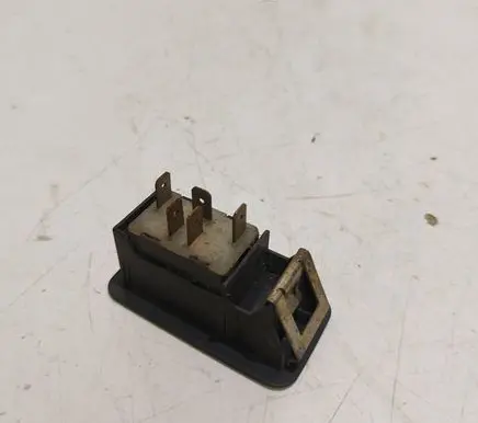 Volkswagen Polo Electric window control switch 6N0959550A