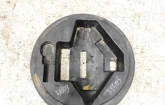 Other trunk/boot trim element