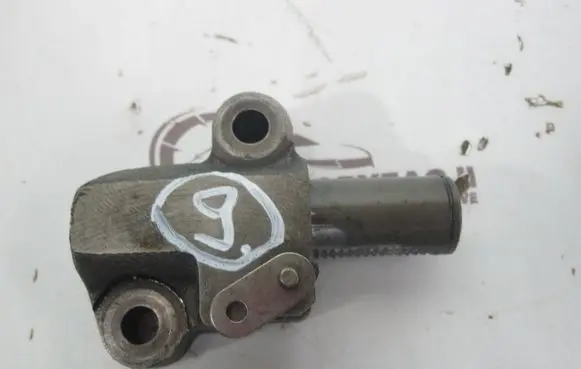 Lexus IS 220D-250-350 Timing belt/chain tensioner 