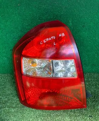 KIA Cerato Rear/tail lights