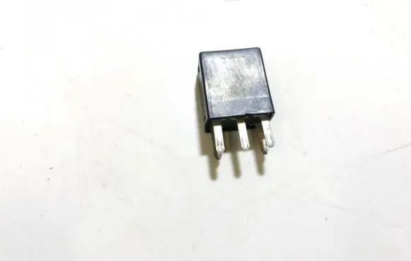 Opel Sintra Other relay 12088567 8342a2