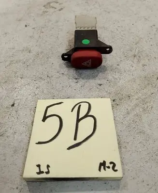 Renault Trafic II (X83) Hazard light switch 822955