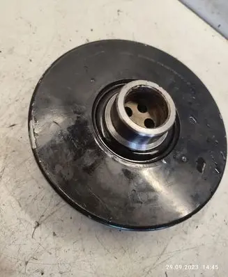 BMW X5 E70 Crankshaft pulley