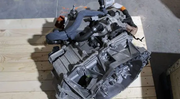 Renault Austral Automatic gearbox db1100