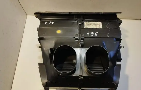 Volvo V70 Interior heater climate box assembly housing P31101015