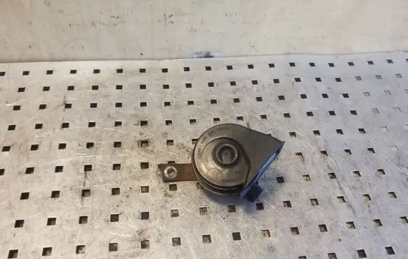 Nissan Qashqai Horn signal A046522