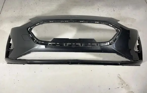 Ford Focus Front bumper JX7B17757A