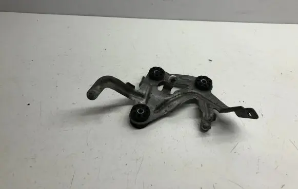 BMW 1 E81 E87 ABS pump bracket 6781282