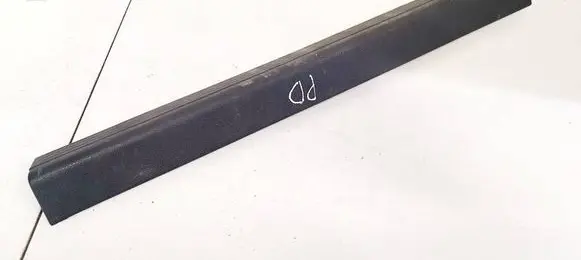 Mercedes-Benz C AMG W204 Front sill trim cover A2046860036