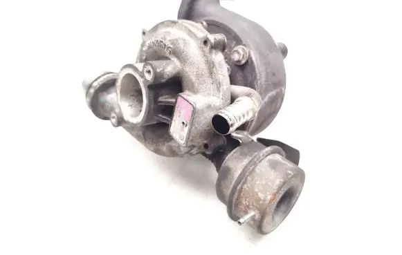 Nissan Juke I F15 Turbo 82728404 14256RH82728404