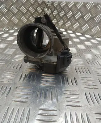 Volkswagen Eos Throttle valve 03G128063A