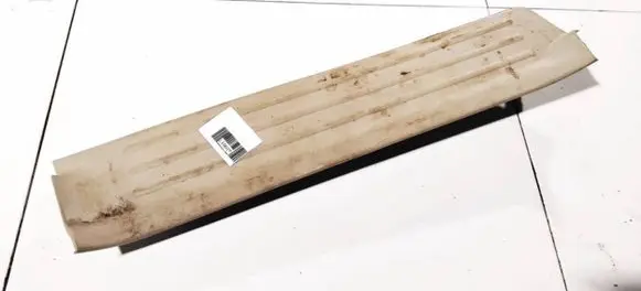 Nissan Quest Front sill trim cover 769845z000