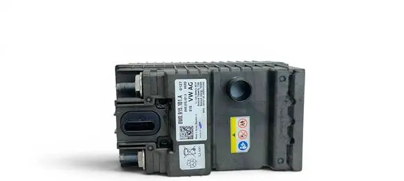 Audi A4 S4 B9 8W Car battery 8W0915101A 54589