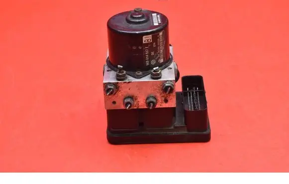 Skoda Octavia Mk2 (1Z) ABS Pump 1K0614517T