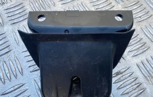 Audi A4 S4 B6 8E 8H Tailgate/trunk/boot lock/catch/latch 8E9827520