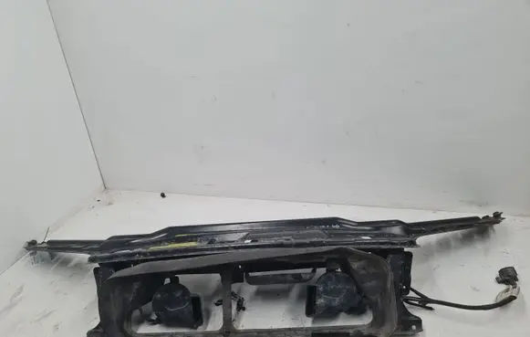 Top upper radiator support slam panel