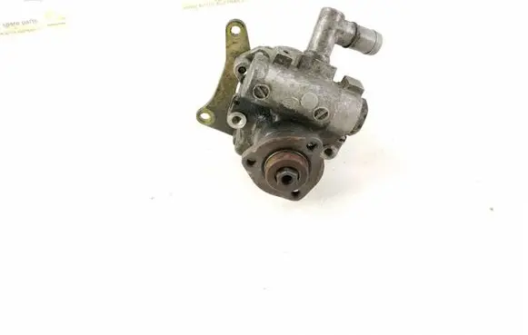 Mercedes-Benz E W210 Power steering pump 0024661901 LUK61289