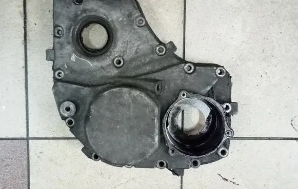 Peugeot Boxer Timing belt guard (cover) 504082434