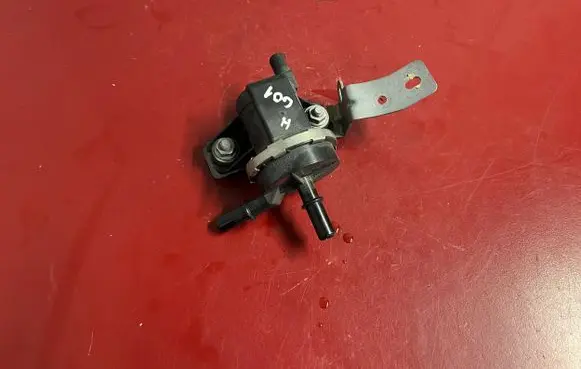 Valve vacuum
