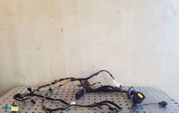 Peugeot 508 Front door wiring loom 9675215780