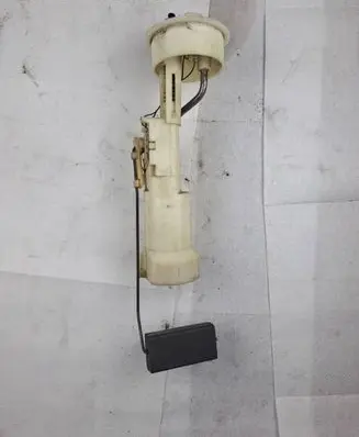 Volkswagen Jetta II Fuel level sensor 191919051F 824313
