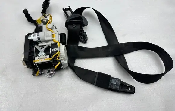 Audi A6 S6 C7 4G Front seatbelt 4G8857705 4G8857705H