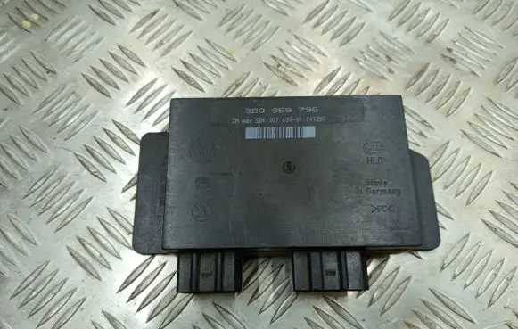 Volkswagen PASSAT B5.5 Comfort/convenience module 3B0959796 5DK00769701