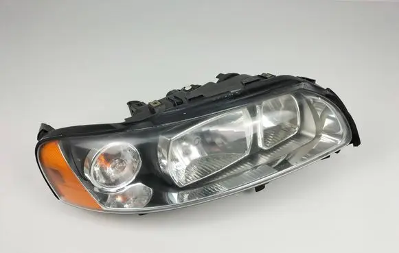 Volvo S60 Headlight/headlamp 30698830 89900258 P2004S60