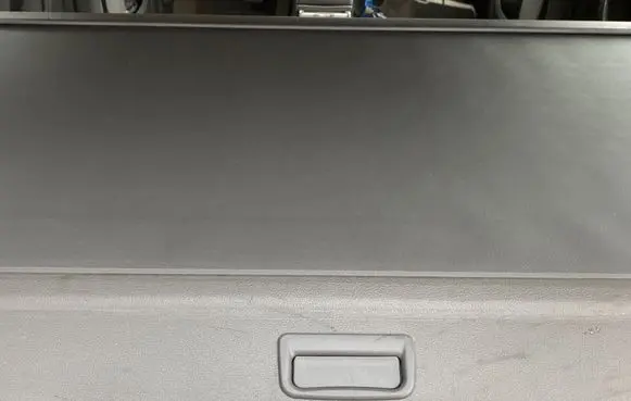 Volkswagen Touran I Parcel shelf load cover 1T0867871