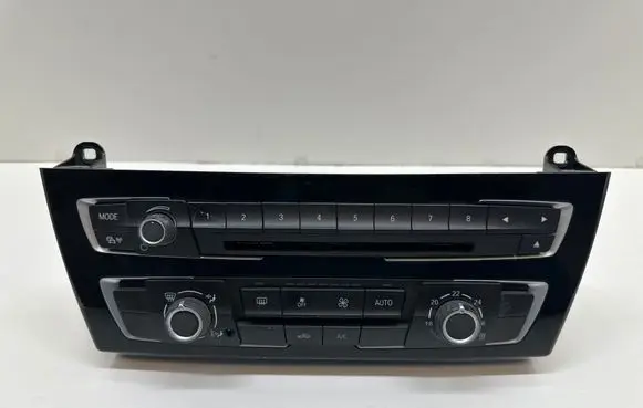 BMW 1 F20 F21 Climate control unit 9338772