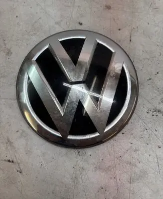Volkswagen PASSAT B8 Manufacturer badge logo/emblem 3G0853601A 50330465 A199147