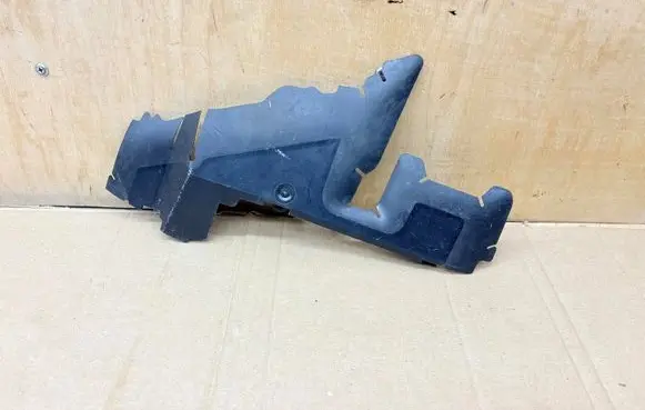 Skoda Octavia Mk3 (5E) Intercooler air guide/duct channel 5E0121283A