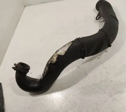 Citroen C5 Intercooler hose/pipe 9635436580