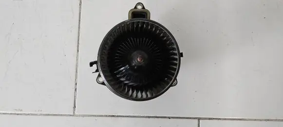 Iveco Daily 5th gen Heater fan/blower 5M8626100