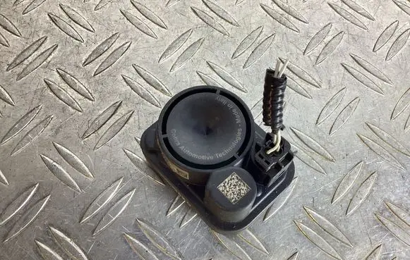 Alarm system siren