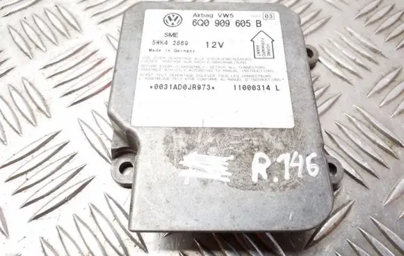 Volkswagen PASSAT B5 Airbag control unit/module 6Q0909605B